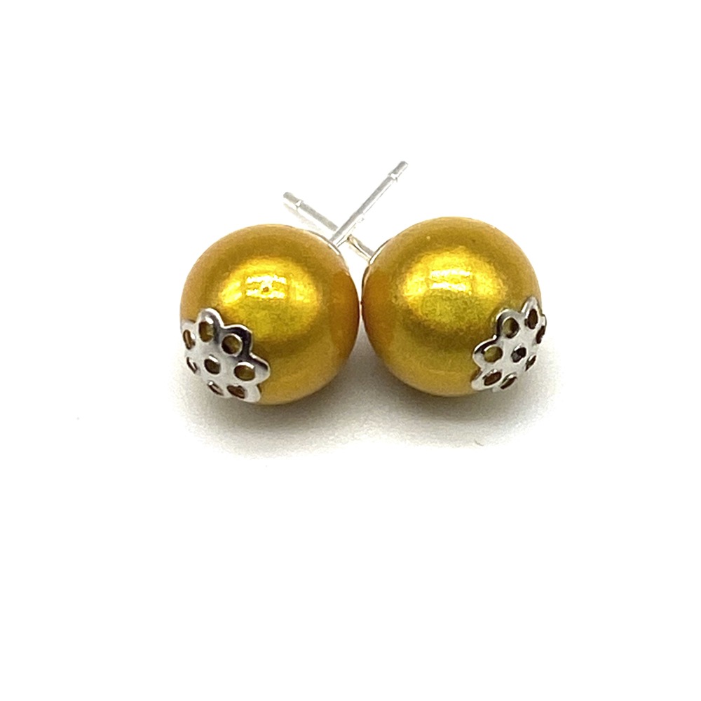 Stud Earrings