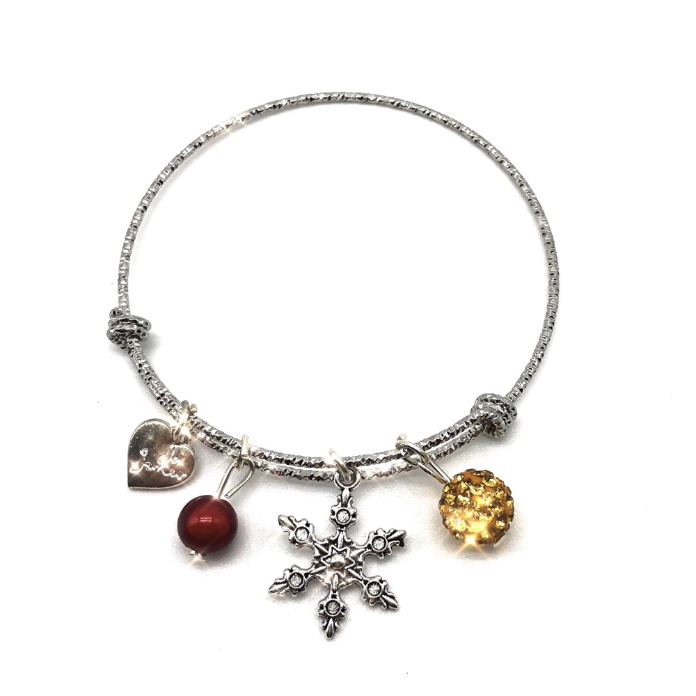 Red Style Snowflake Charm Bangle