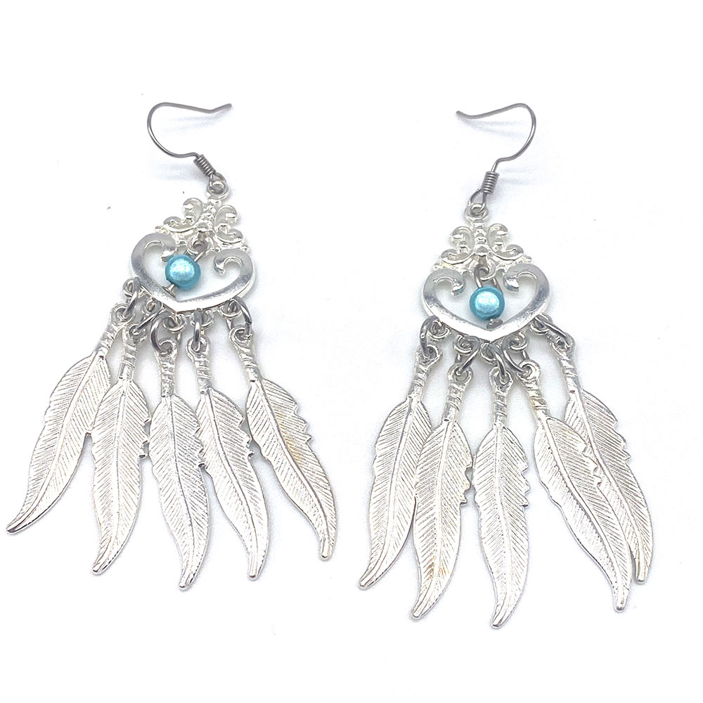 Featherlight Sparkle Earring